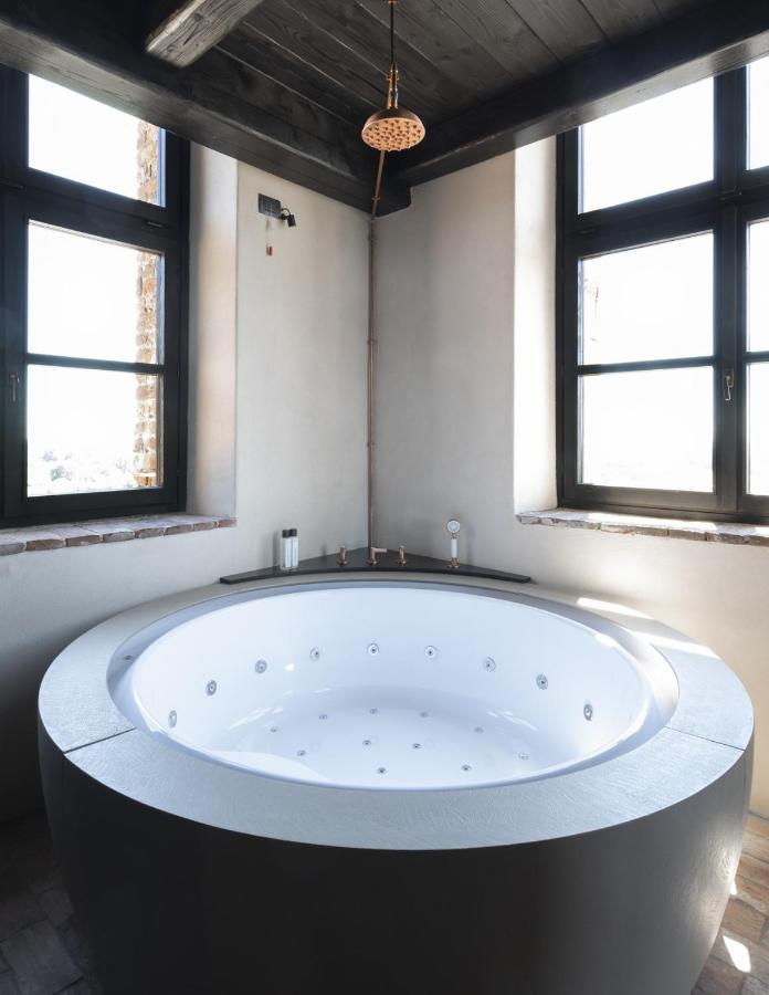 Rocca Di Arignano Hotel Ngoại thất bức ảnh